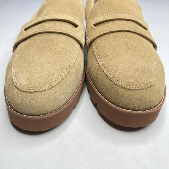 Vionic Women’s Cheryl II Lug penny Loafers size 8 Wide Slip-on Sand Suede - Picture 6 of 9